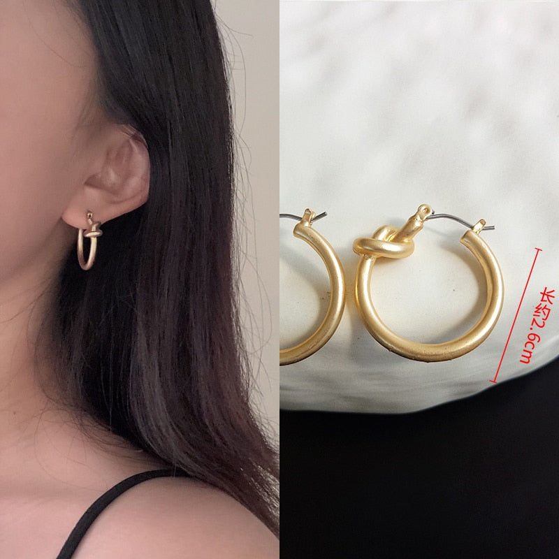 Women's Fashion Geometric Matte Gold Earrings